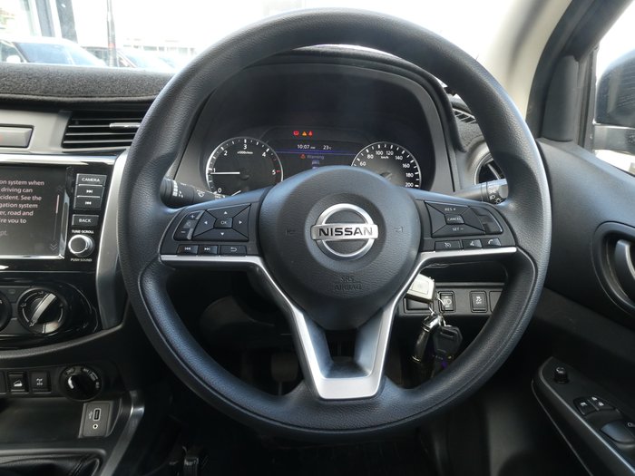 2022 Nissan Navara SL Warrior (4x4)