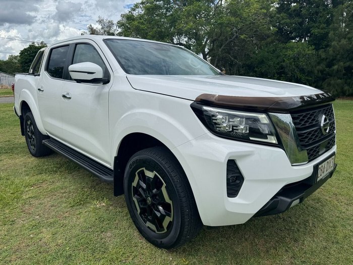2022 NISSAN NAVARA ST-X