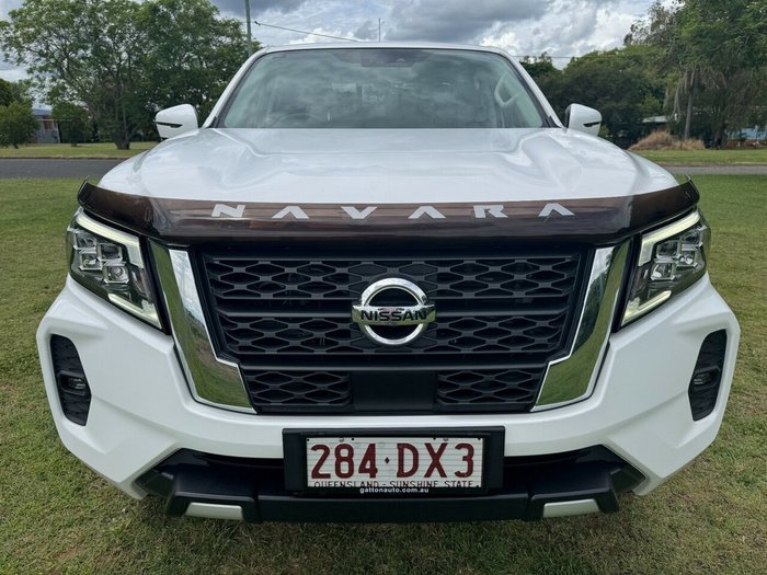 2022 NISSAN NAVARA ST-X