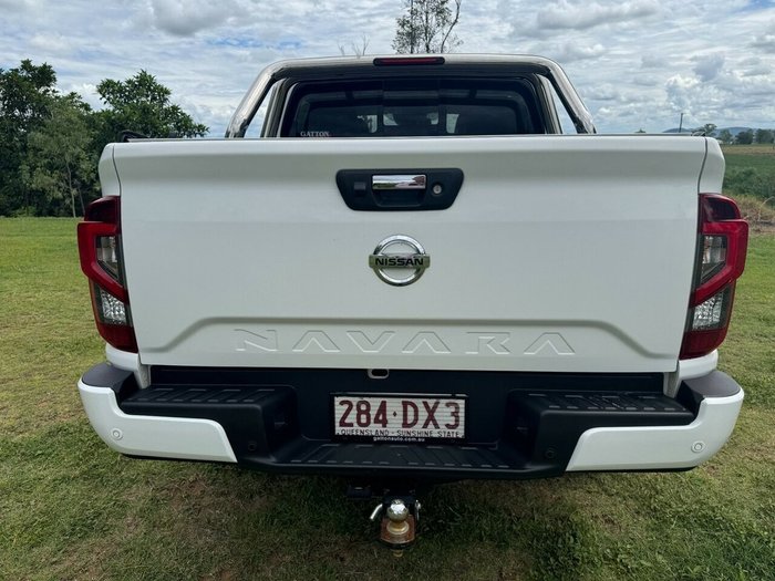 2022 NISSAN NAVARA ST-X