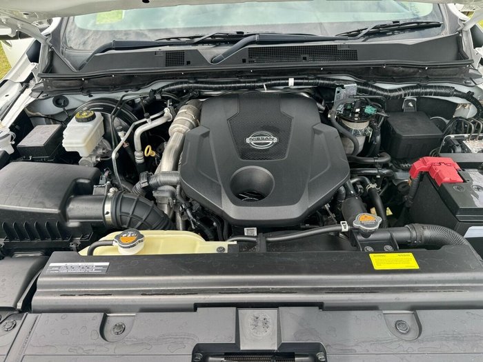 2022 NISSAN NAVARA ST-X