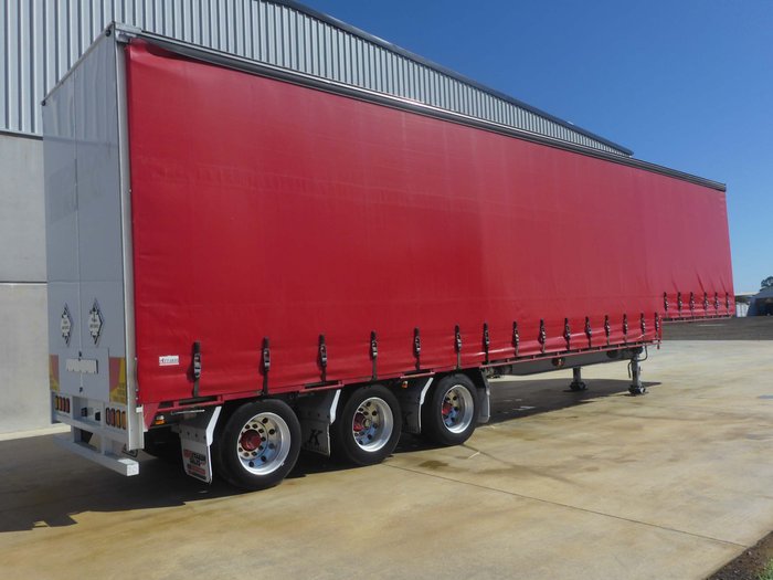 Krueger 22 Pallet Dropdeck Curtainsider