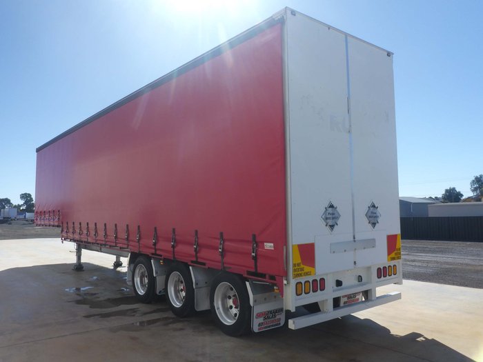 Krueger 22 Pallet Dropdeck Curtainsider