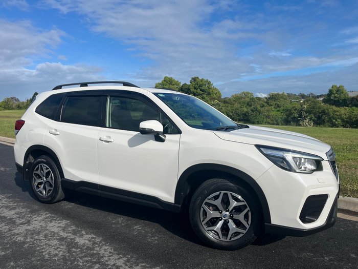 2018 SUBARU FORESTER