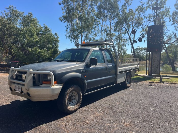 2002 FORD F250 XL  SUPER DUTY