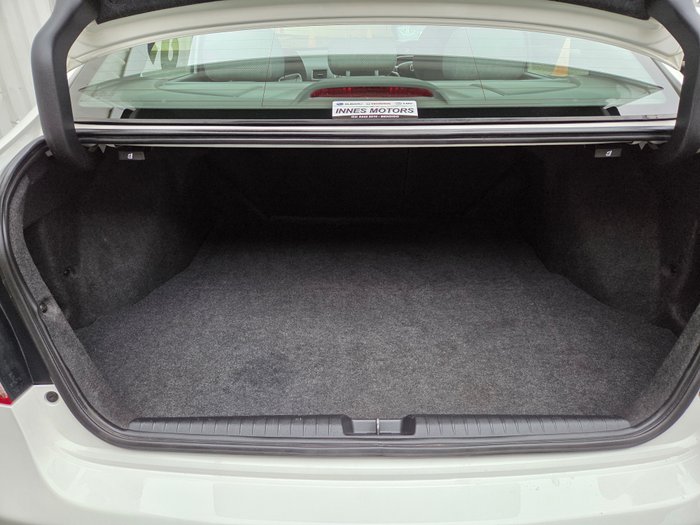 2011 Honda Civic VTi-L 8th Gen MY11 WHITE