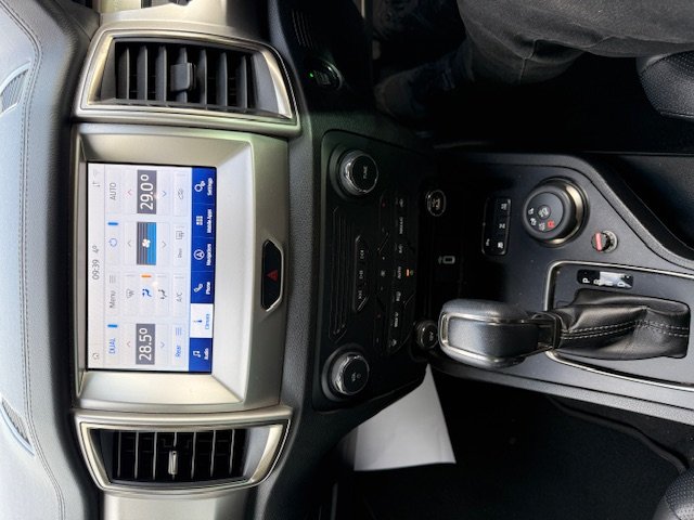2021 FORD EVEREST Trend
