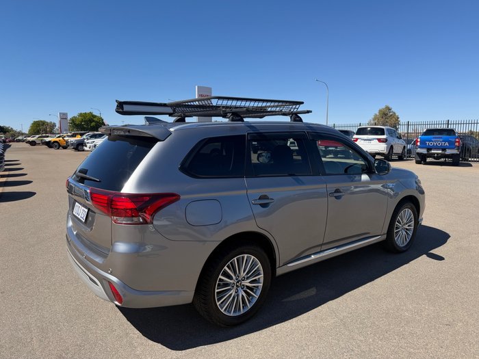 2019 MITSUBISHI OUTLANDER GREY