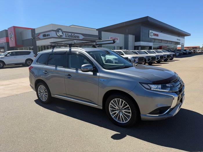 2019 MITSUBISHI OUTLANDER GREY