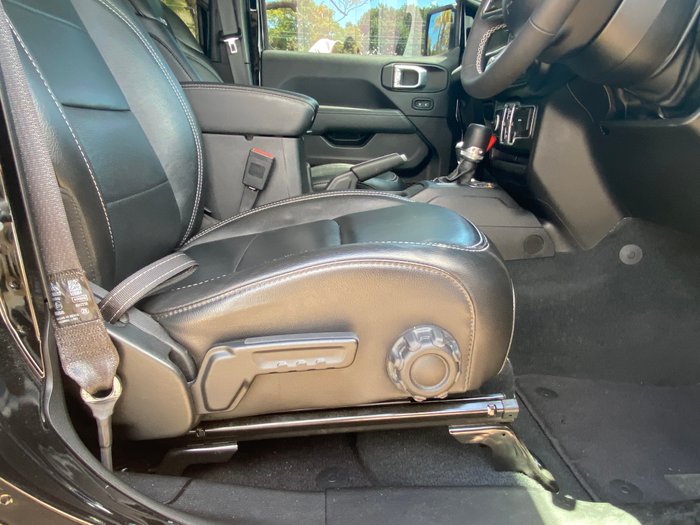 2023 Jeep Wrangler Unlimited Overland