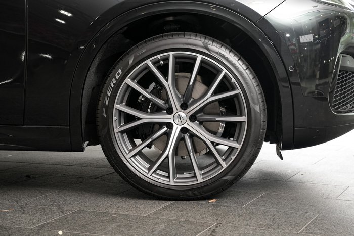 2025 Maserati Grecale 300 HP 4WD NERO TEMPESTA-408