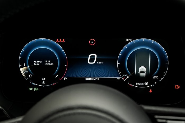 2025 Maserati Grecale MODENA 330HP HYBRID Bianco Banchisa-240