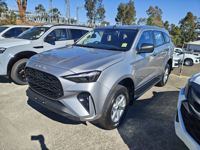 2026 ISUZU MU-X
