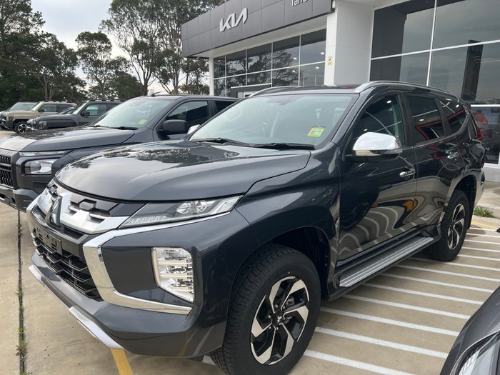 2024 MITSUBISHI Pajero Sport GLS