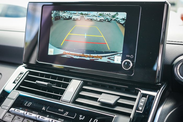 2025 Toyota LANDCRUISER GXL