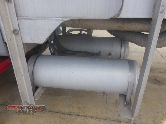 2008 Omega Aluminium Fuel Tanker