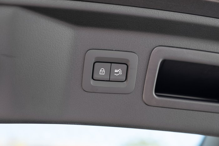 2025 Mazda CX-80 P50e Touring