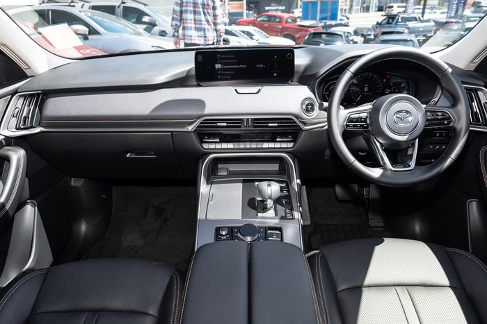 2025 Mazda CX-80 P50e Touring