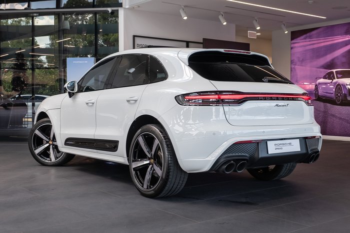 2024 Porsche Macan T