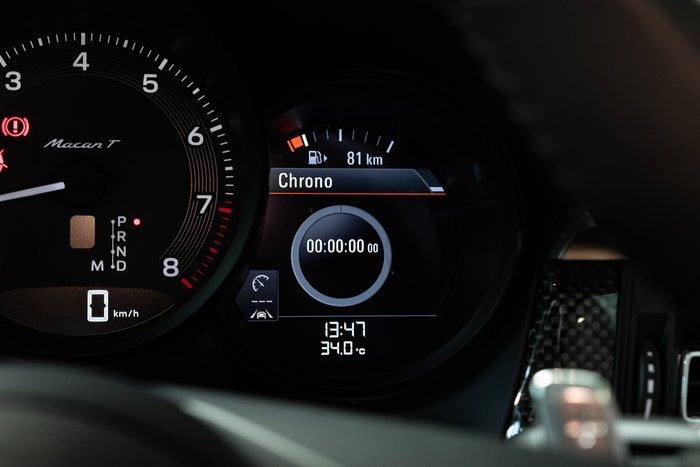 2024 Porsche Macan T