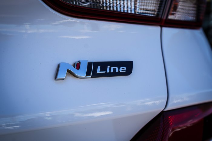 2019 HYUNDAI i30 N LINE PREMIUM