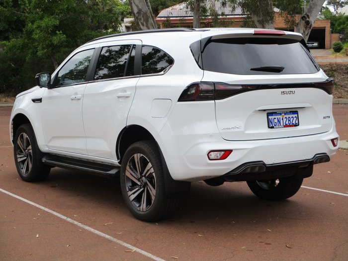 2025 Isuzu MU-X LS-T MY25 White