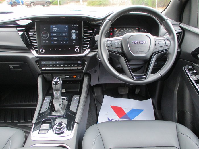 2025 Isuzu MU-X LS-T MY25 White