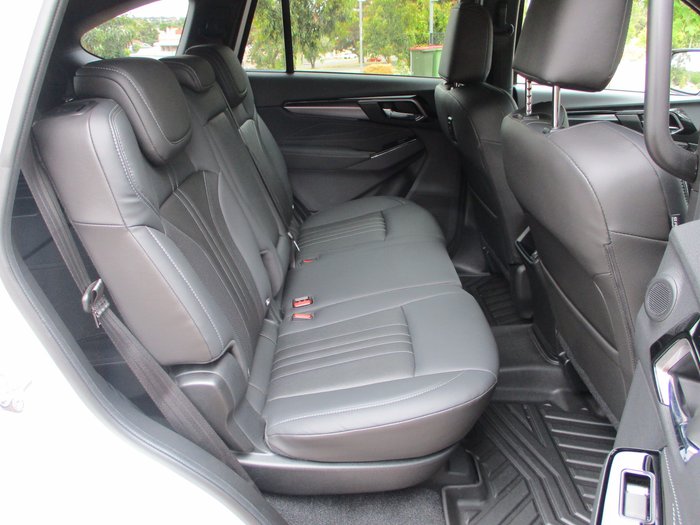 2025 Isuzu MU-X LS-T MY25 White