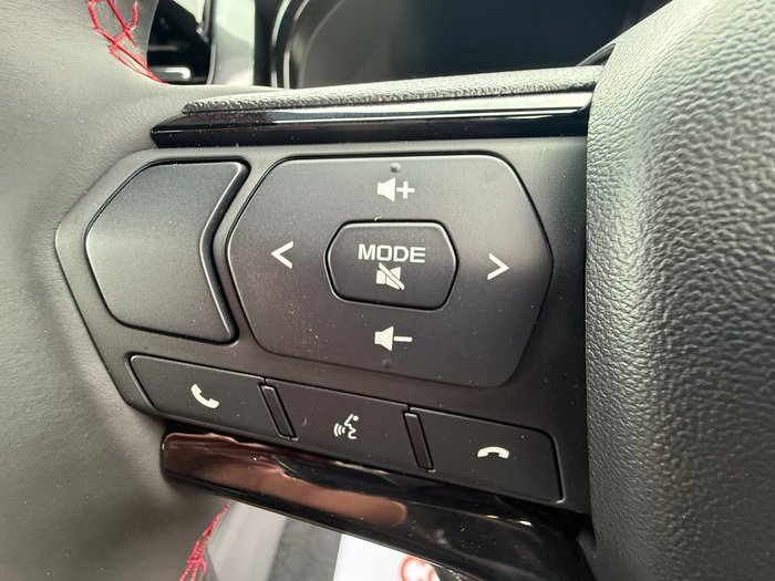 2025 Isuzu D-MAX X-TERRAIN