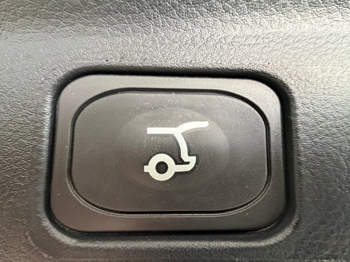 2025 Ford Everest Sport