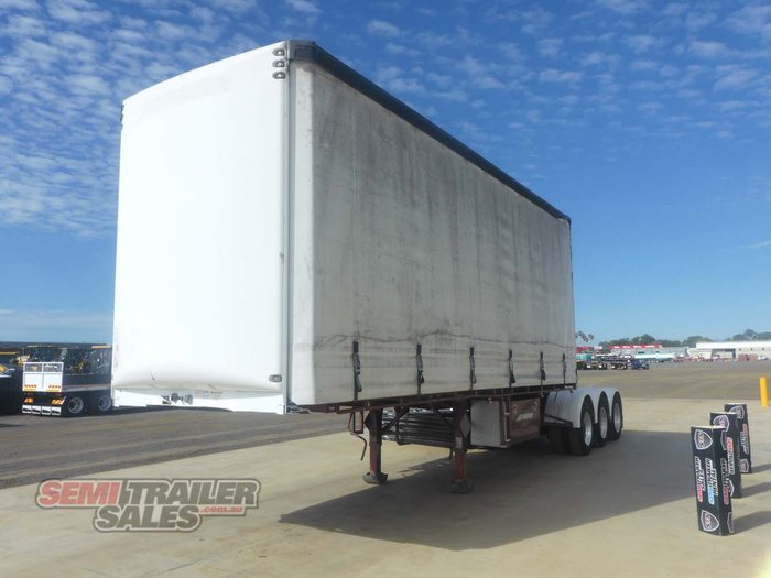 2007 Maxitrans 12 Pallet Curtainsider A Trailer