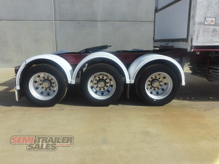 2007 Maxitrans 12 Pallet Curtainsider A Trailer