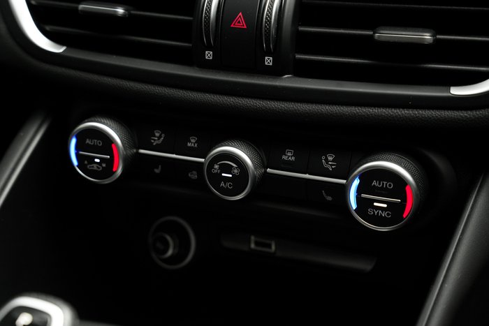 2023 Alfa Romeo Giulia Veloce