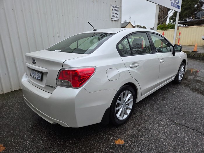 2014 Subaru Impreza 2.0i