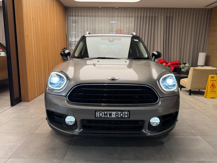 2017 MINI COUNTRYMAN COOPER