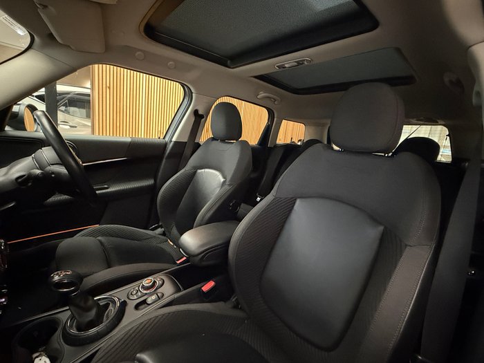 2017 MINI COUNTRYMAN COOPER