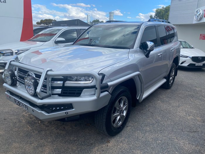 2023 Toyota Landcruiser