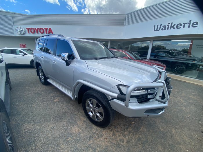 2023 Toyota Landcruiser