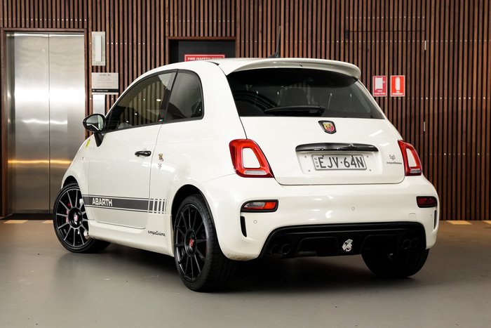 2018 Abarth 595 Competizione