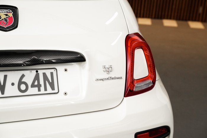 2018 Abarth 595 Competizione