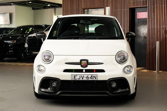 2018 Abarth 595 Competizione