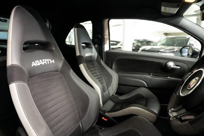 2018 Abarth 595 Competizione