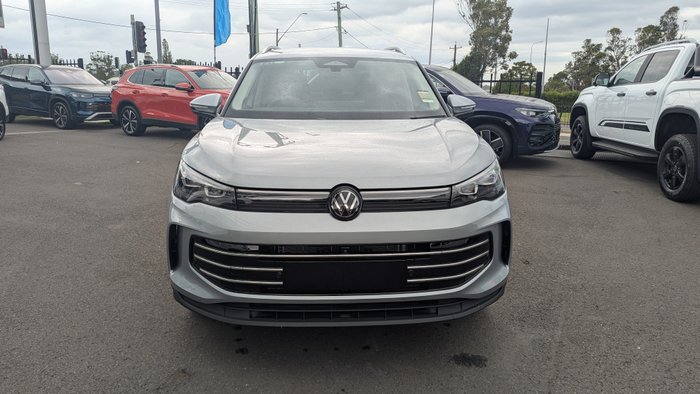 2025 VOLKSWAGEN Tiguan ELEGANCE