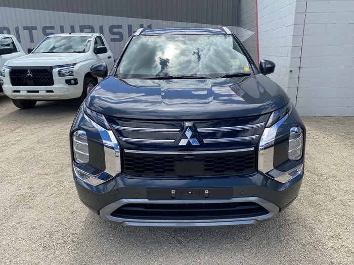 2025 MITSUBISHI Outlander LS