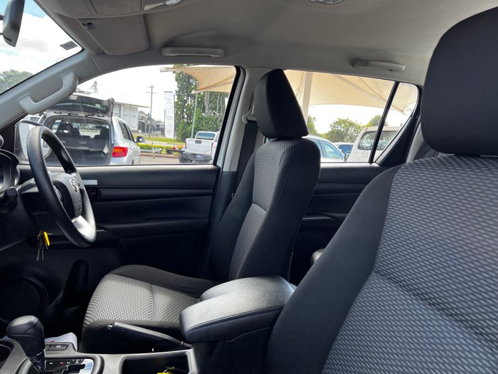 2019 Toyota Hilux 4x4 Workmate 2.4L T Diesel Automatic Double Cab 1Y25460 002