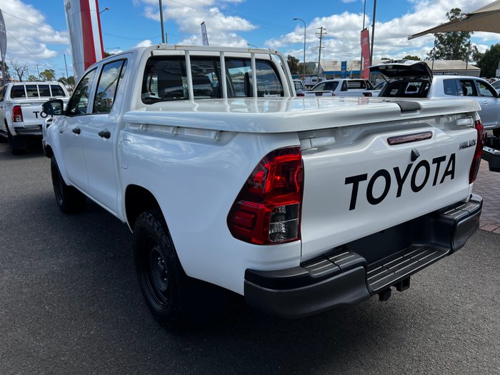 2019 Toyota Hilux 4x4 Workmate 2.4L T Diesel Automatic Double Cab 1Y25460 002