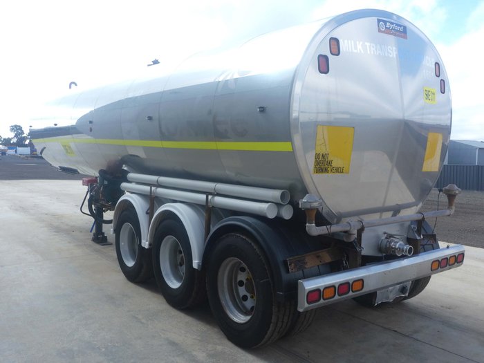 2001 Byford Stainless Steel Tanker