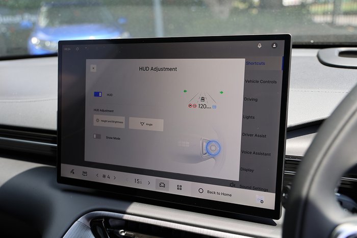 2026 Geely Starray Em-i