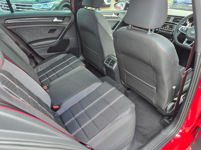 2016 Volkswagen Golf GTI 40 Years