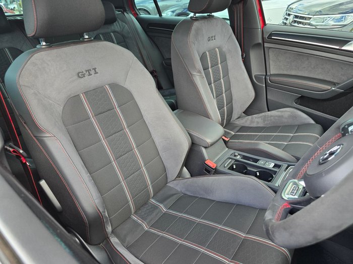 2016 Volkswagen Golf GTI 40 Years